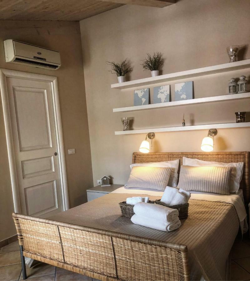 Suite Borboni'S House/ Loft カゼルタ エクステリア 写真